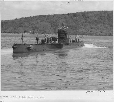 USS R-12